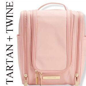 Tartan & Twine Hanging Cosmetic Organizer